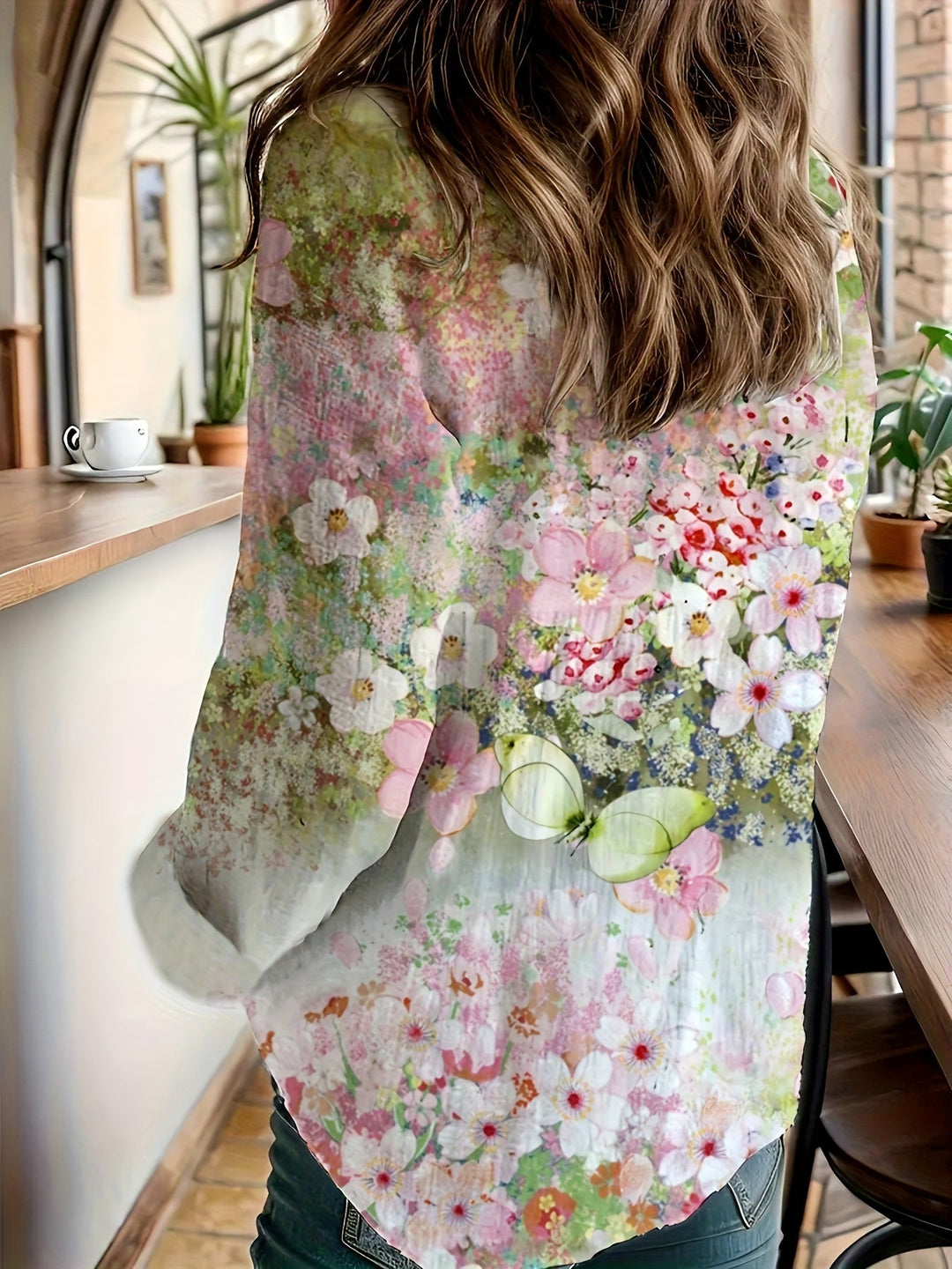 Lara™ | Floral Print Long Sleeve Collared Shirt